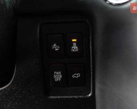 Сірий Лексус ЛХ, об'ємом двигуна 4.46 л та пробігом 139 тис. км за 63284 $, фото 25 на Automoto.ua