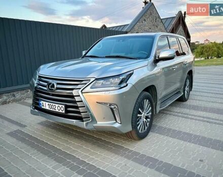 Сірий Лексус ЛХ, об'ємом двигуна 4.46 л та пробігом 134 тис. км за 68500 $, фото 3 на Automoto.ua