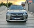 Сірий Лексус ЛХ, об'ємом двигуна 4.46 л та пробігом 134 тис. км за 68500 $, фото 12 на Automoto.ua