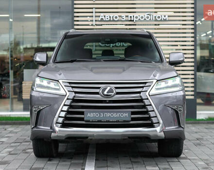 Сірий Лексус ЛХ, об'ємом двигуна 4.46 л та пробігом 139 тис. км за 63284 $, фото 4 на Automoto.ua