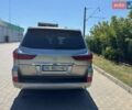 Серый Лексус ЛХ, объемом двигателя 4.46 л и пробегом 77 тыс. км за 62000 $, фото 1 на Automoto.ua