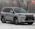 Сірий Лексус ЛХ, об'ємом двигуна 4.46 л та пробігом 290 тис. км за 72900 $, фото 1 на Automoto.ua
