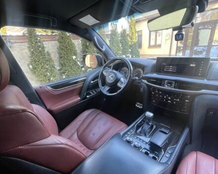 Лексус ЛХ 2019 в Харькове на Automoto.ua Серый Лексус ЛХ, объемом двигателя 4.5 л и пробегом 90 тыс. км за 82500 $, фото 14 на Automoto.ua