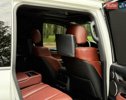 Серый Лексус ЛХ, объемом двигателя 5.66 л и пробегом 119 тыс. км за 73000 $, фото 33 на Automoto.ua