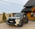Сірий Лексус ЛХ, об'ємом двигуна 4.5 л та пробігом 240 тис. км за 72000 $, фото 1 на Automoto.ua