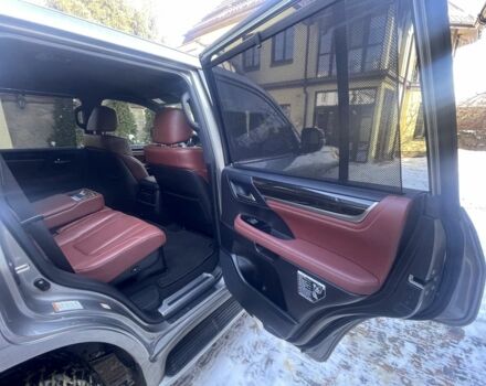 Лексус ЛХ 2019 в Харькове на Automoto.ua Серый Лексус ЛХ, объемом двигателя 4.5 л и пробегом 90 тыс. км за 82500 $, фото 17 на Automoto.ua