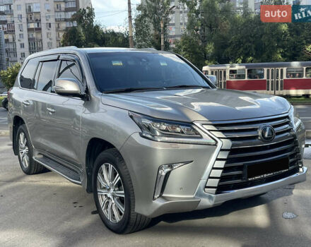 Сірий Лексус ЛХ, об'ємом двигуна 4.46 л та пробігом 98 тис. км за 82000 $, фото 33 на Automoto.ua