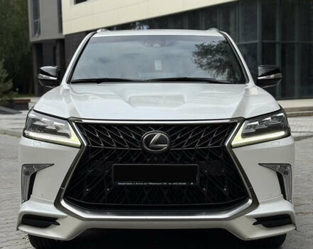Серый Лексус ЛХ, объемом двигателя 5.66 л и пробегом 119 тыс. км за 73000 $, фото 42 на Automoto.ua