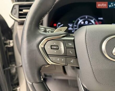 Сірий Лексус ЛХ, об'ємом двигуна 3.35 л та пробігом 9 тис. км за 125990 $, фото 52 на Automoto.ua