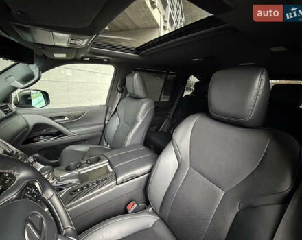 Сірий Лексус ЛХ, об'ємом двигуна 3.35 л та пробігом 34 тис. км за 109999 $, фото 32 на Automoto.ua