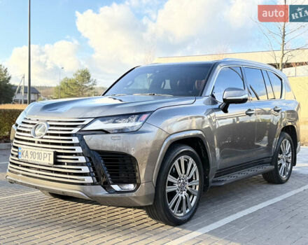 Серый Лексус ЛХ, объемом двигателя 3.45 л и пробегом 108 тыс. км за 112000 $, фото 4 на Automoto.ua