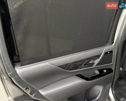 Сірий Лексус ЛХ, об'ємом двигуна 3.35 л та пробігом 34 тис. км за 109999 $, фото 34 на Automoto.ua