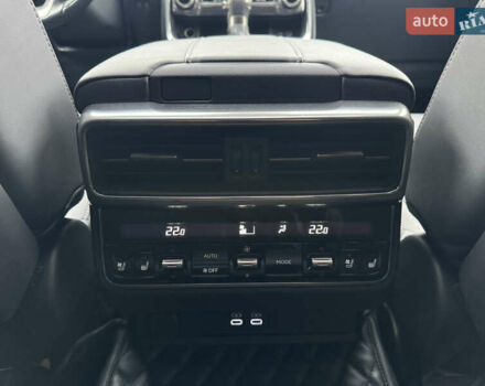 Сірий Лексус ЛХ, об'ємом двигуна 3.35 л та пробігом 47 тис. км за 114999 $, фото 26 на Automoto.ua