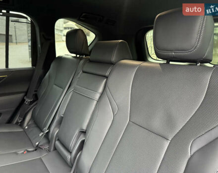 Сірий Лексус ЛХ, об'ємом двигуна 3.35 л та пробігом 47 тис. км за 114999 $, фото 29 на Automoto.ua