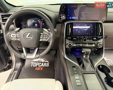 Сірий Лексус ЛХ, об'ємом двигуна 3.35 л та пробігом 9 тис. км за 125990 $, фото 53 на Automoto.ua