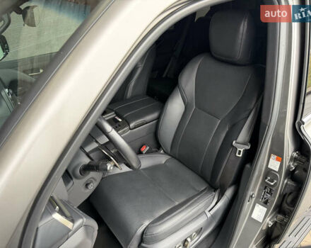 Сірий Лексус ЛХ, об'ємом двигуна 3.35 л та пробігом 34 тис. км за 109999 $, фото 23 на Automoto.ua