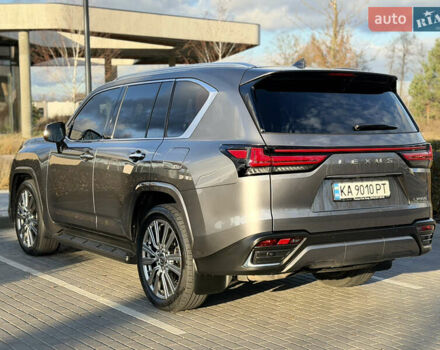 Серый Лексус ЛХ, объемом двигателя 3.45 л и пробегом 108 тыс. км за 112000 $, фото 20 на Automoto.ua