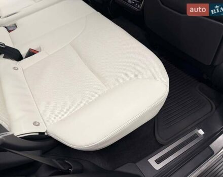 Сірий Лексус ЛХ, об'ємом двигуна 3.35 л та пробігом 9 тис. км за 125990 $, фото 38 на Automoto.ua