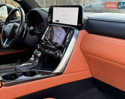 Серый Лексус ЛХ, объемом двигателя 3.45 л и пробегом 108 тыс. км за 112000 $, фото 42 на Automoto.ua