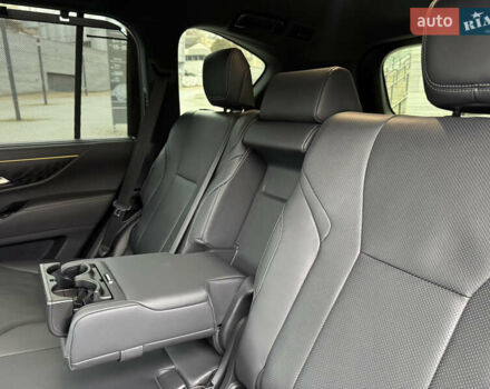 Сірий Лексус ЛХ, об'ємом двигуна 3.35 л та пробігом 47 тис. км за 114999 $, фото 31 на Automoto.ua