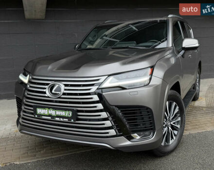 Сірий Лексус ЛХ, об'ємом двигуна 3.35 л та пробігом 34 тис. км за 109999 $, фото 12 на Automoto.ua
