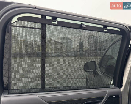 Сірий Лексус ЛХ, об'ємом двигуна 3.35 л та пробігом 47 тис. км за 114999 $, фото 28 на Automoto.ua