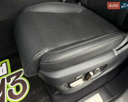 Сірий Лексус ЛХ, об'ємом двигуна 3.35 л та пробігом 34 тис. км за 109999 $, фото 31 на Automoto.ua