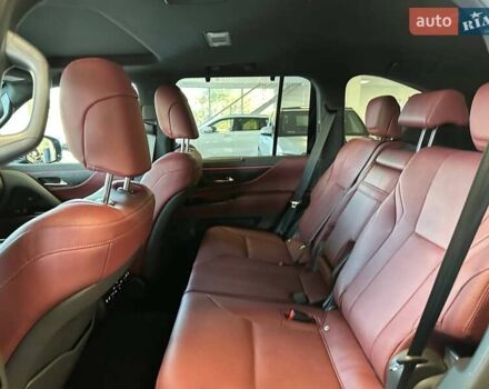 Сірий Лексус ЛХ, об'ємом двигуна 3.35 л та пробігом 8 тис. км за 122500 $, фото 18 на Automoto.ua