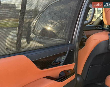 Серый Лексус ЛХ, объемом двигателя 3.45 л и пробегом 108 тыс. км за 112000 $, фото 35 на Automoto.ua