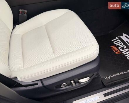 Сірий Лексус ЛХ, об'ємом двигуна 3.35 л та пробігом 9 тис. км за 125990 $, фото 46 на Automoto.ua