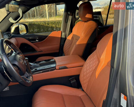 Серый Лексус ЛХ, объемом двигателя 3.45 л и пробегом 108 тыс. км за 112000 $, фото 27 на Automoto.ua