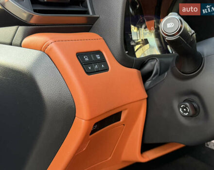 Серый Лексус ЛХ, объемом двигателя 3.45 л и пробегом 108 тыс. км за 112000 $, фото 29 на Automoto.ua