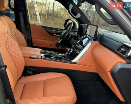 Серый Лексус ЛХ, объемом двигателя 3.45 л и пробегом 108 тыс. км за 112000 $, фото 44 на Automoto.ua