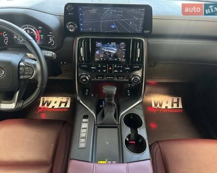 Сірий Лексус ЛХ, об'ємом двигуна 3.35 л та пробігом 8 тис. км за 122500 $, фото 23 на Automoto.ua