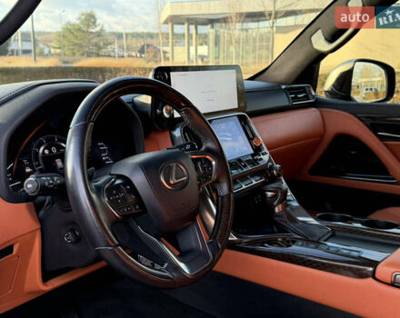 Серый Лексус ЛХ, объемом двигателя 3.45 л и пробегом 108 тыс. км за 112000 $, фото 28 на Automoto.ua