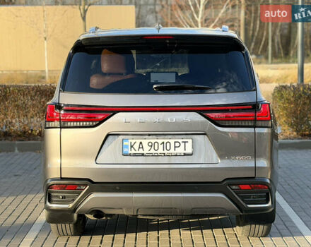 Серый Лексус ЛХ, объемом двигателя 3.45 л и пробегом 108 тыс. км за 112000 $, фото 18 на Automoto.ua