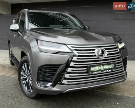 Сірий Лексус ЛХ, об'ємом двигуна 3.35 л та пробігом 34 тис. км за 109999 $, фото 18 на Automoto.ua
