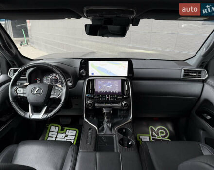 Сірий Лексус ЛХ, об'ємом двигуна 3.35 л та пробігом 34 тис. км за 109999 $, фото 28 на Automoto.ua