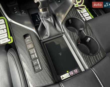 Сірий Лексус ЛХ, об'ємом двигуна 3.35 л та пробігом 34 тис. км за 109999 $, фото 46 на Automoto.ua
