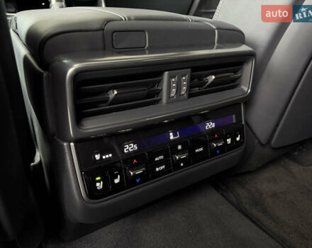 Сірий Лексус ЛХ, об'ємом двигуна 3.35 л та пробігом 34 тис. км за 109999 $, фото 37 на Automoto.ua