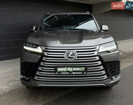 Сірий Лексус ЛХ, об'ємом двигуна 3.35 л та пробігом 34 тис. км за 109999 $, фото 8 на Automoto.ua