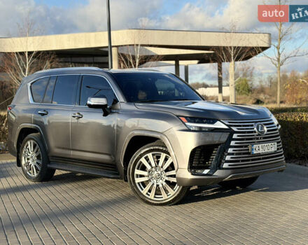 Серый Лексус ЛХ, объемом двигателя 3.45 л и пробегом 108 тыс. км за 112000 $, фото 13 на Automoto.ua