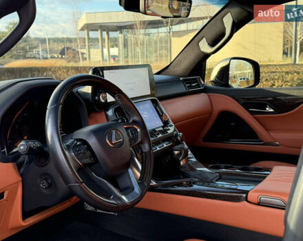 Серый Лексус ЛХ, объемом двигателя 3.45 л и пробегом 108 тыс. км за 112000 $, фото 32 на Automoto.ua