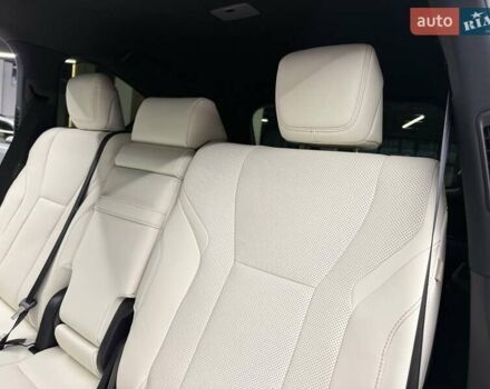 Сірий Лексус ЛХ, об'ємом двигуна 3.35 л та пробігом 9 тис. км за 125990 $, фото 29 на Automoto.ua