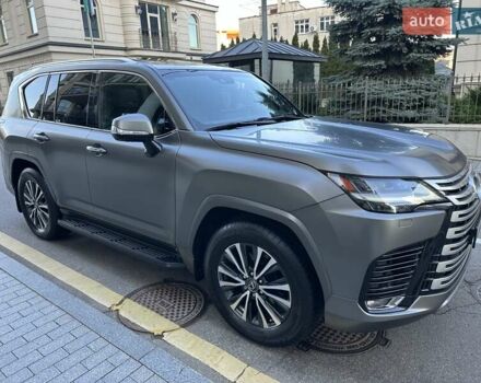 Сірий Лексус ЛХ, об'ємом двигуна 3.35 л та пробігом 29 тис. км за 119900 $, фото 14 на Automoto.ua