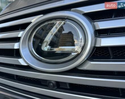 Сірий Лексус ЛХ, об'ємом двигуна 3.35 л та пробігом 29 тис. км за 119900 $, фото 18 на Automoto.ua