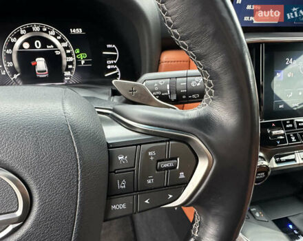 Серый Лексус ЛХ, объемом двигателя 3.45 л и пробегом 88 тыс. км за 124999 $, фото 16 на Automoto.ua