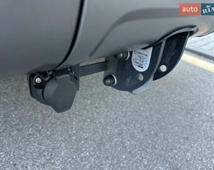 Сірий Лексус ЛХ, об'ємом двигуна 3.35 л та пробігом 29 тис. км за 119900 $, фото 29 на Automoto.ua