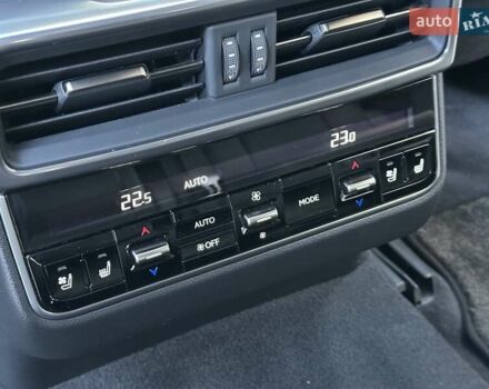 Сірий Лексус ЛХ, об'ємом двигуна 3.35 л та пробігом 29 тис. км за 119900 $, фото 78 на Automoto.ua