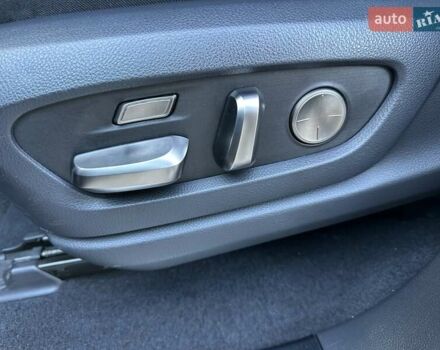 Сірий Лексус ЛХ, об'ємом двигуна 3.35 л та пробігом 29 тис. км за 119900 $, фото 62 на Automoto.ua